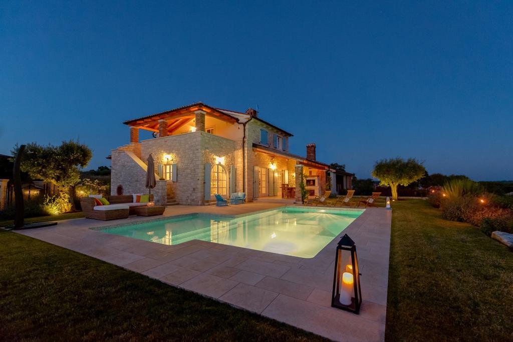 Villa Rajski Dvori Sveti Lovreč Pazenatički Εξωτερικό φωτογραφία
